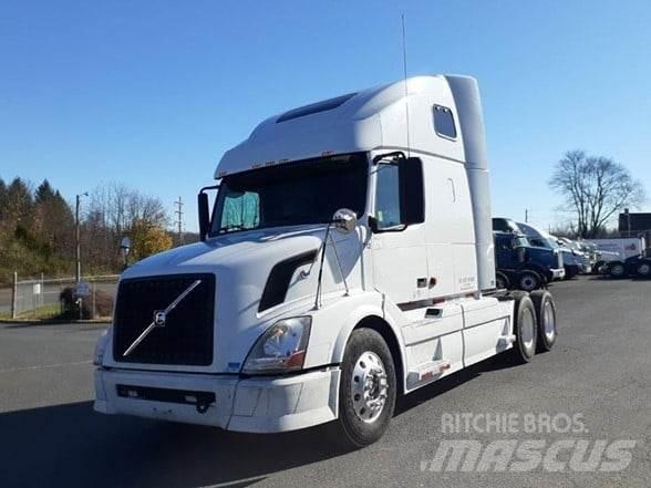 Volvo VNL64T670 Truck Tractor Units