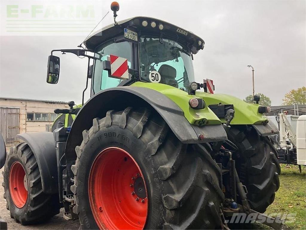 CLAAS axion 930 Tractors