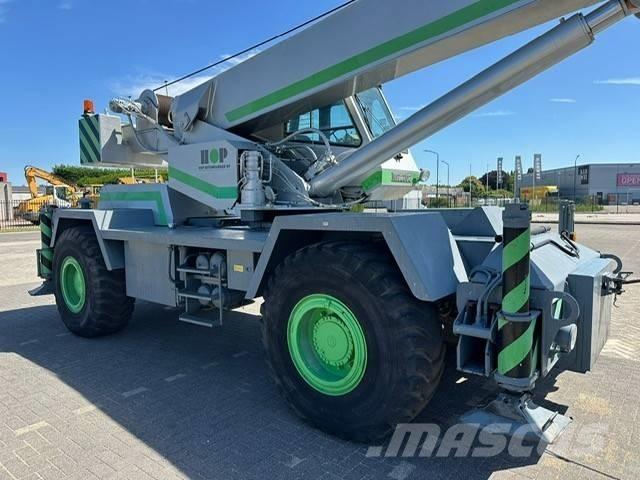 P&H 35 All terrain cranes