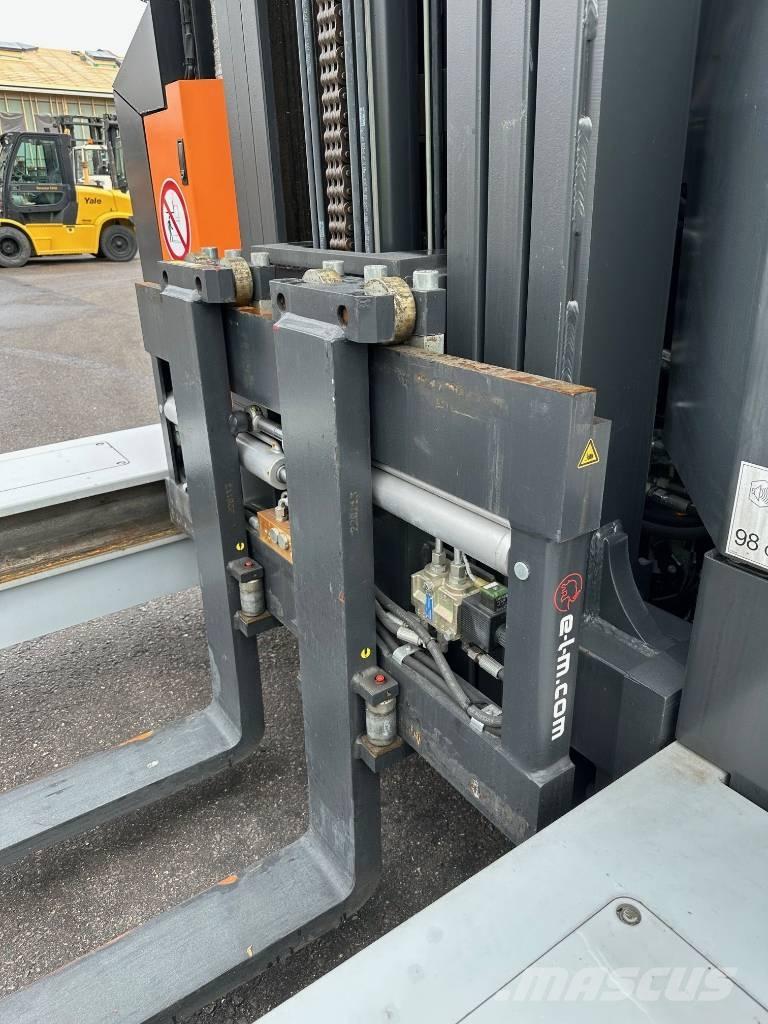 Hubtex DQX45-D Sideloader