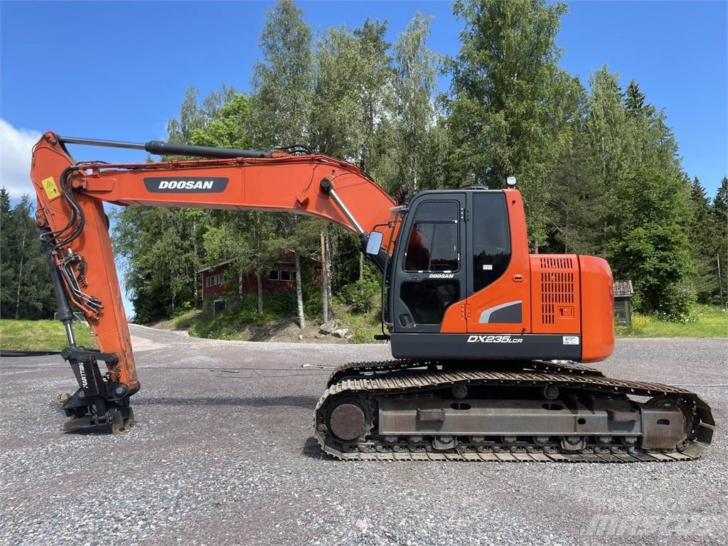 Doosan DX 235 LCR Crawler excavators