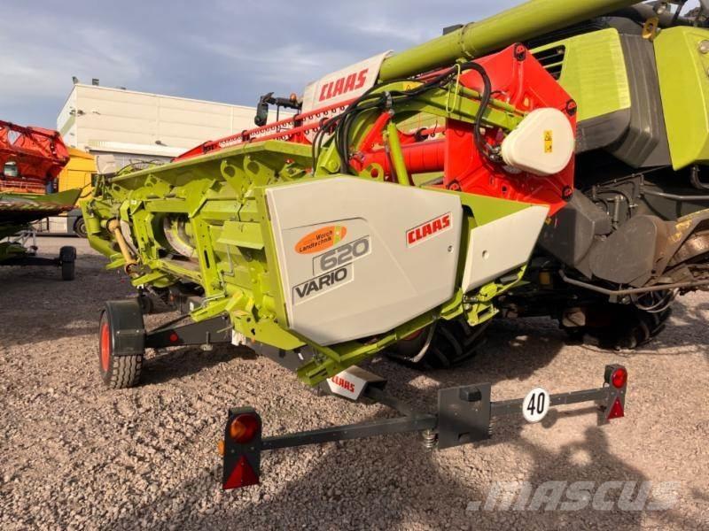 CLAAS TRION 530 Combine harvesters