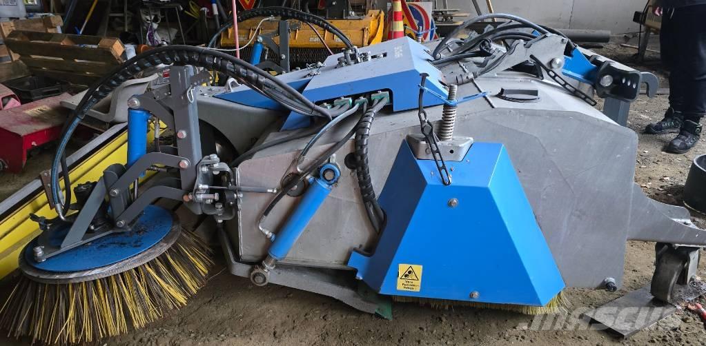 Snowek K180 Other road and snow machines