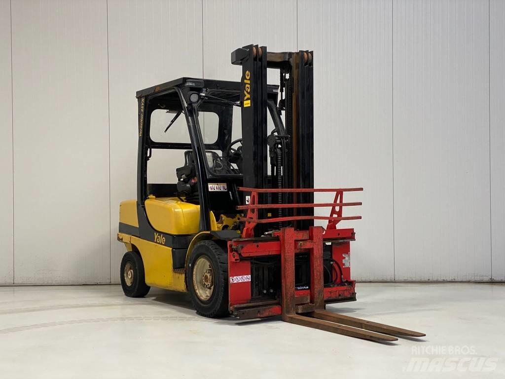Yale GDP35VX Diesel trucks