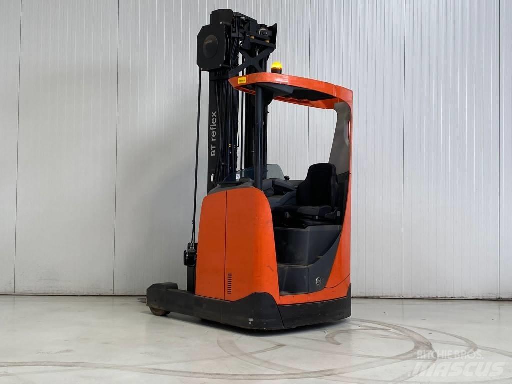 BT RRE140E Reach truck