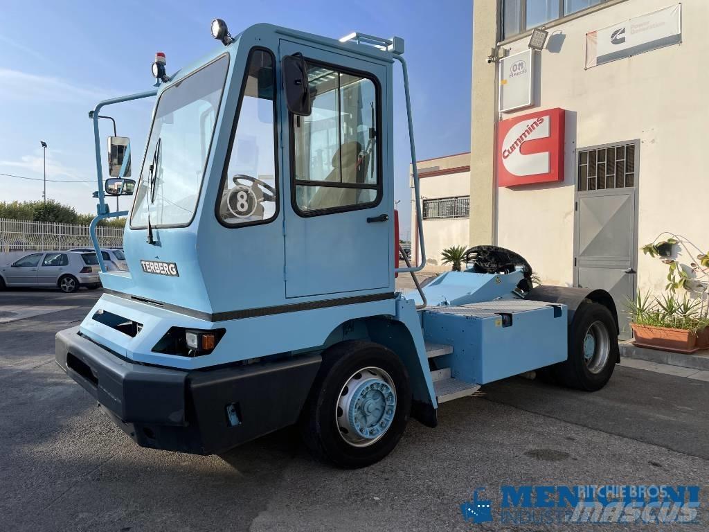 Terberg YT222 Terminal tractors
