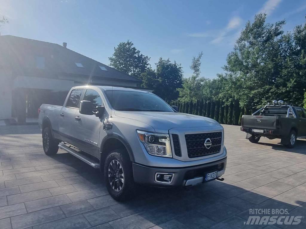 Nissan TITAN XD PRO Ldv/dropside