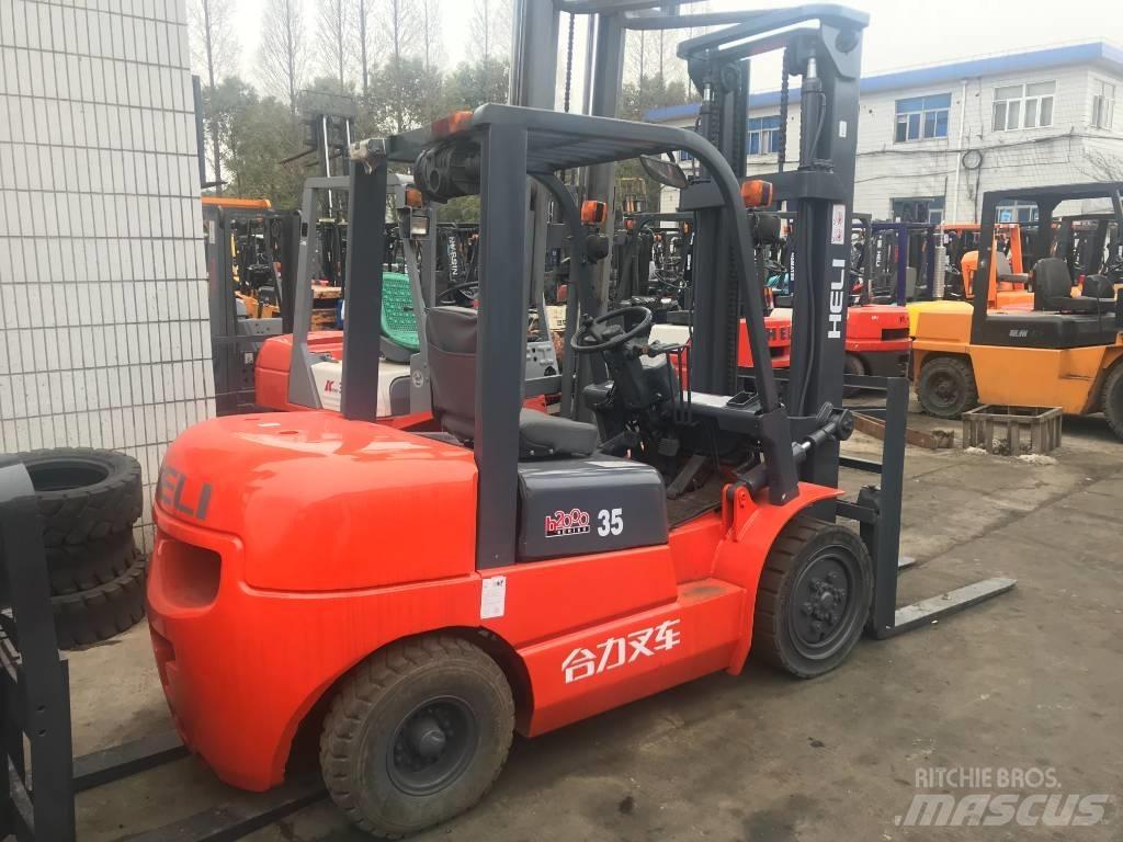 Heli H2000 35 Diesel trucks