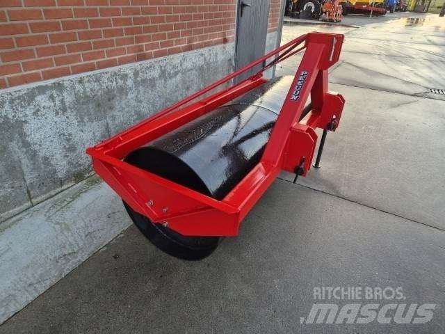 Peecon LR220 Farming rollers