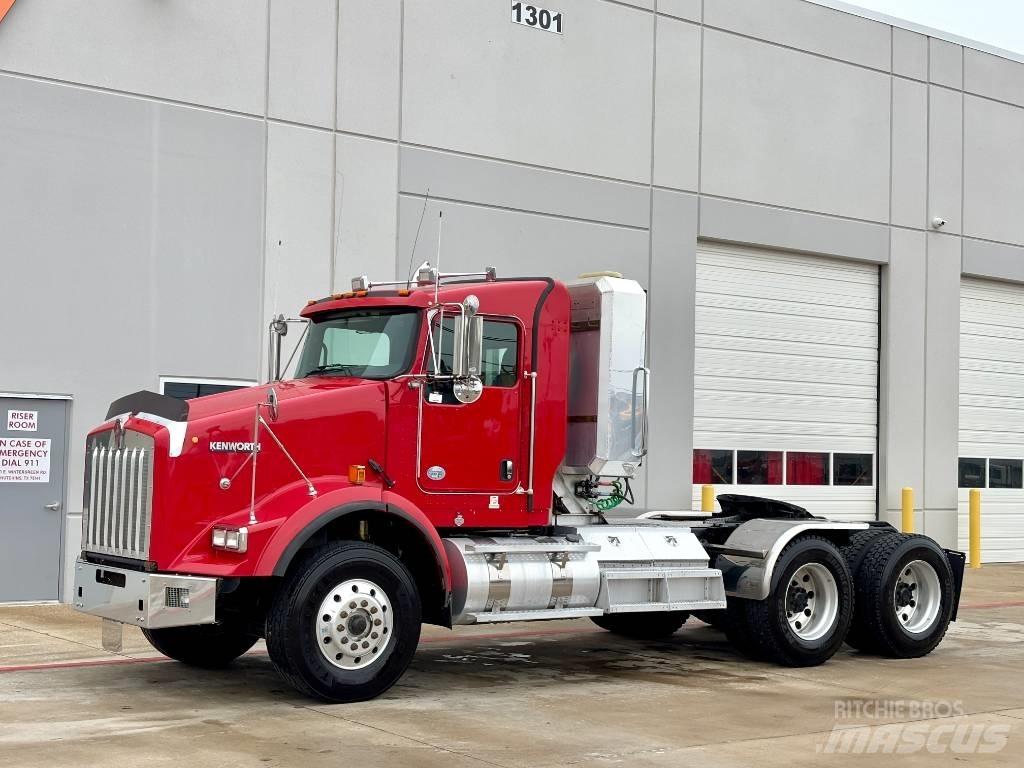 Kenworth T 800 Truck Tractor Units