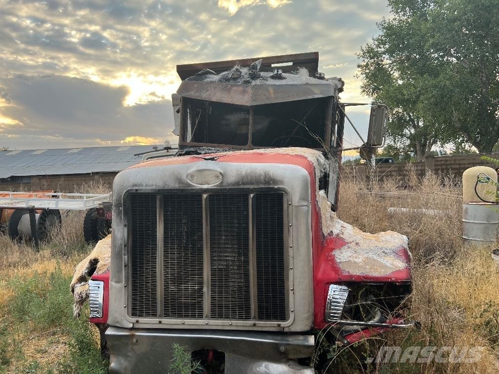Peterbilt 377 Tipper trucks