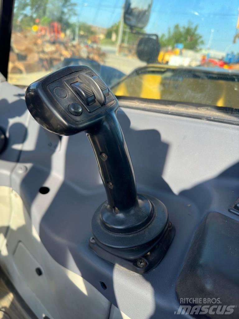 CAT TH407AG Farming telehandlers