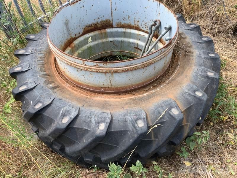 Pirelli 540/65R34 Other farming machines