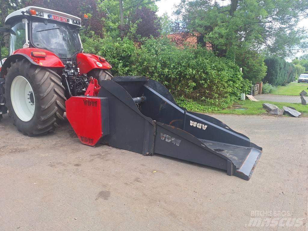  VDW 300 Bale shredders, cutters and unrollers