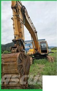 Hyundai Robex 300 LC Crawler excavators