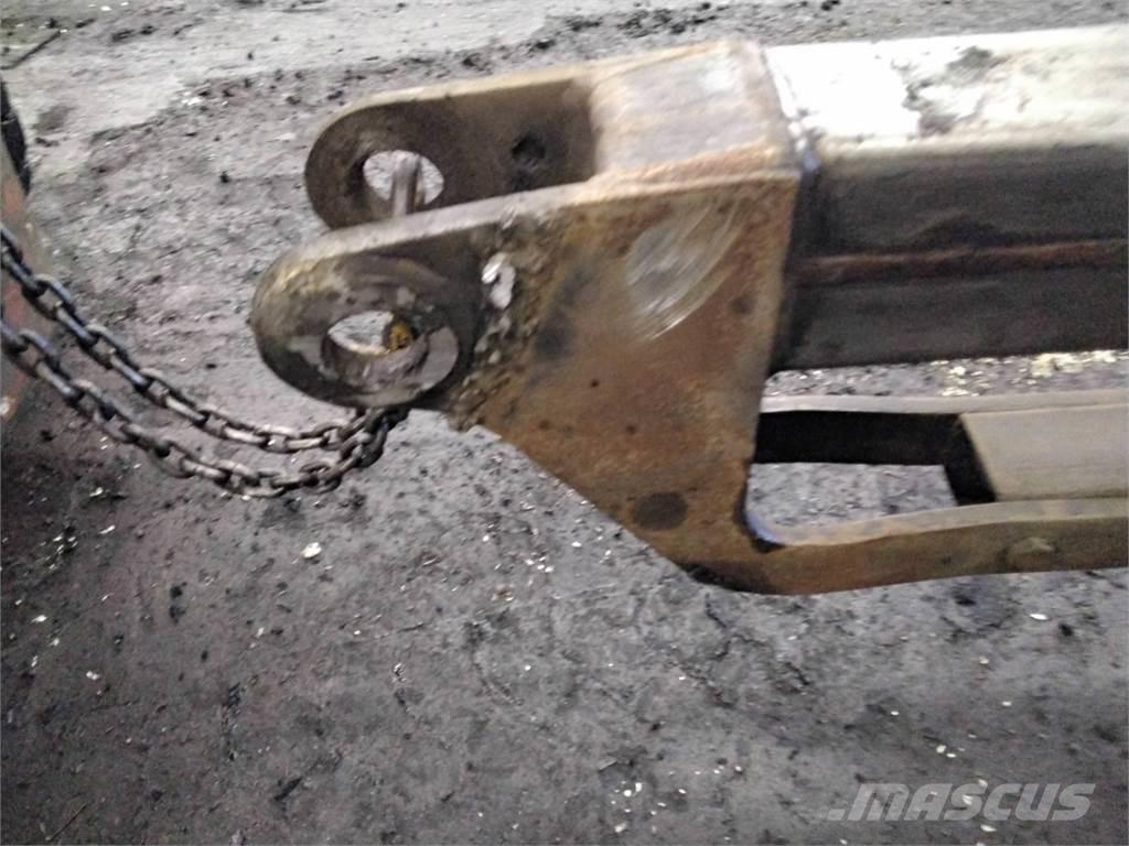 Loglift 180 Harvester cranes