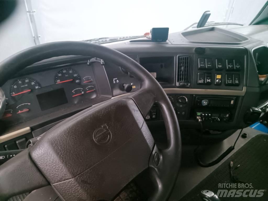 Volvo FH 520 Timber trucks