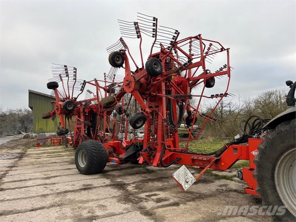 Kuhn GA 15021 Swathers