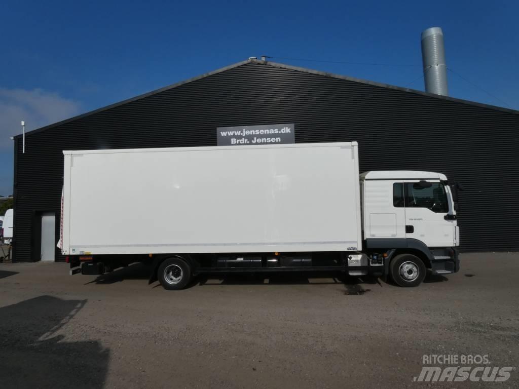 MAN TGL 12.220 Van Body Trucks