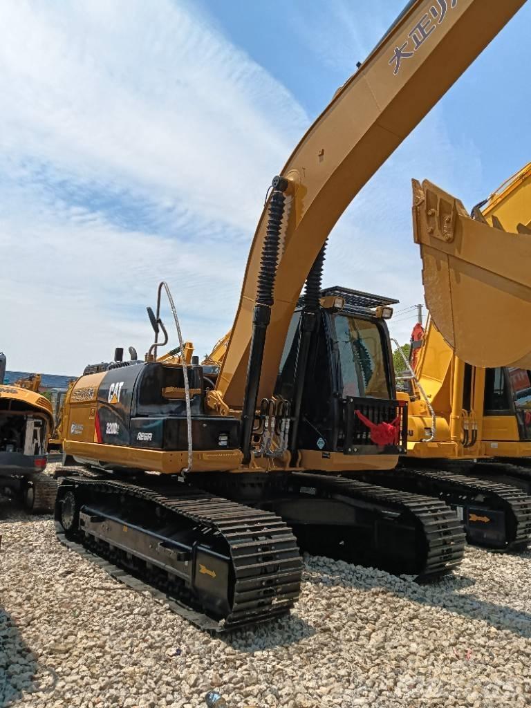 CAT 320D2 Midi excavators  7t - 12t