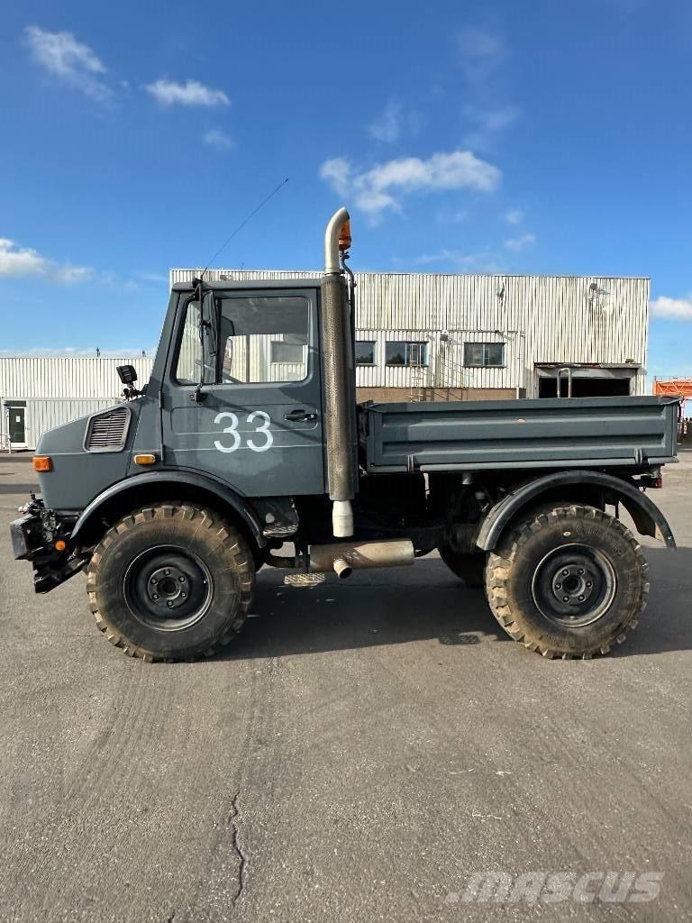 Unimog U 1400 Truck Tractor Units