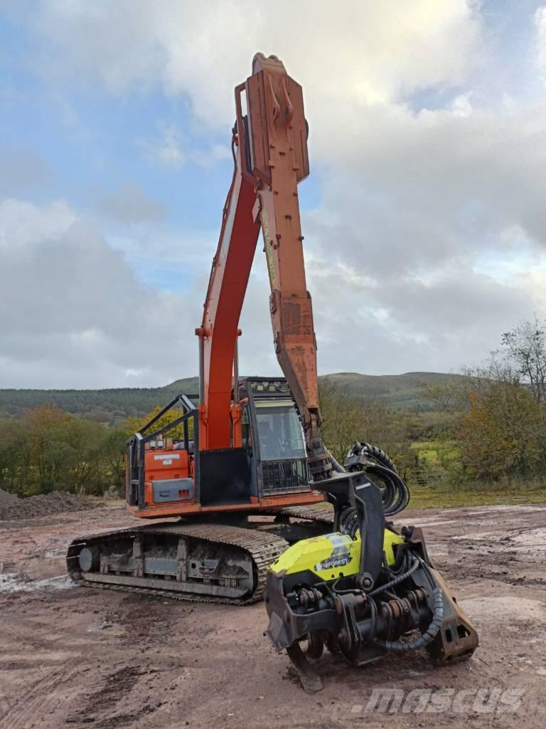 Doosan DX225 Harvesters