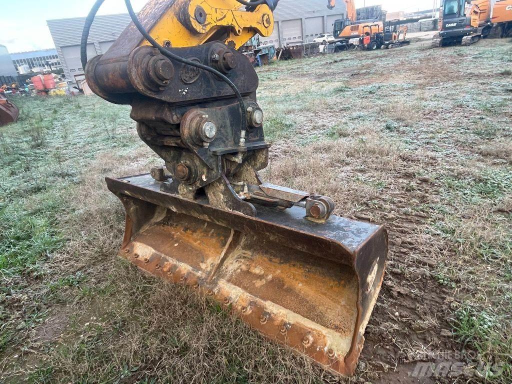 JCB JS 160 N LC Crawler excavators