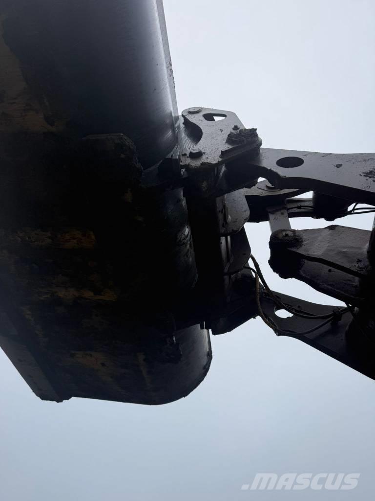 Volvo L180F Wheel loaders