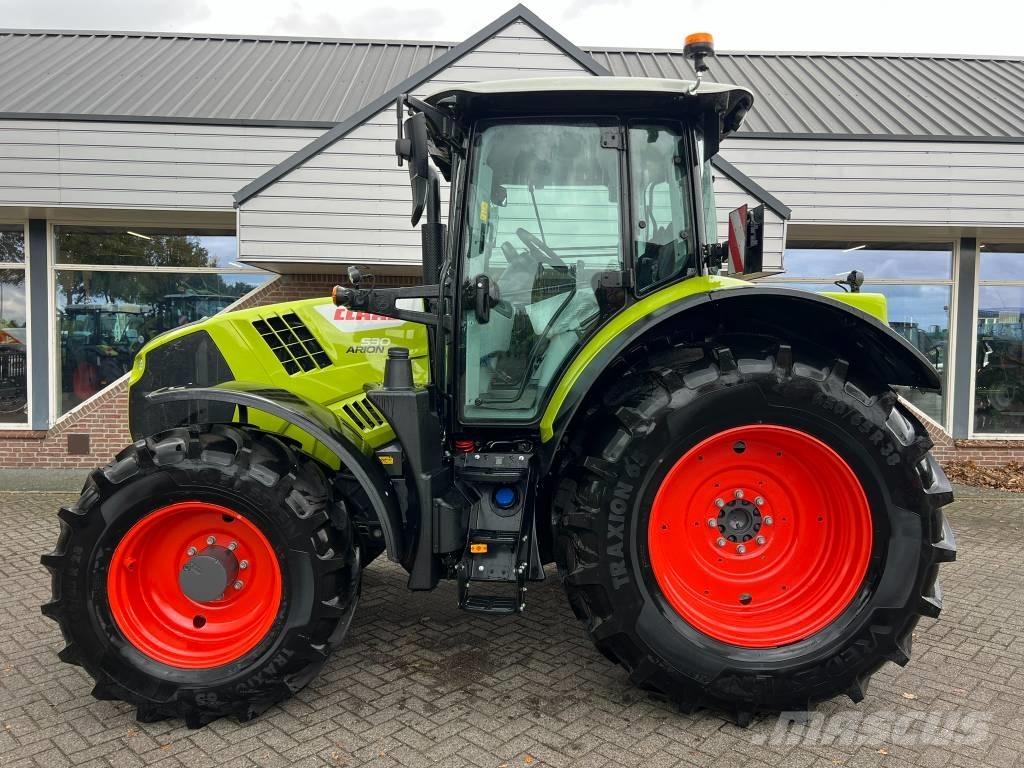 CLAAS Arion 530 CIS+ Tractors