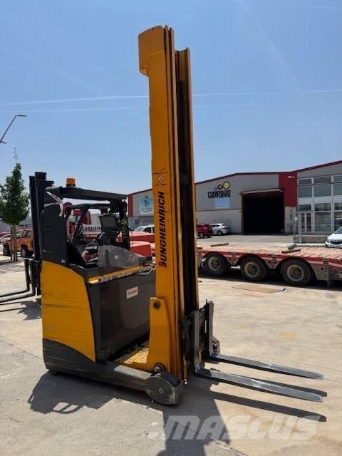 Jungheinrich ETV 216 Reach truck