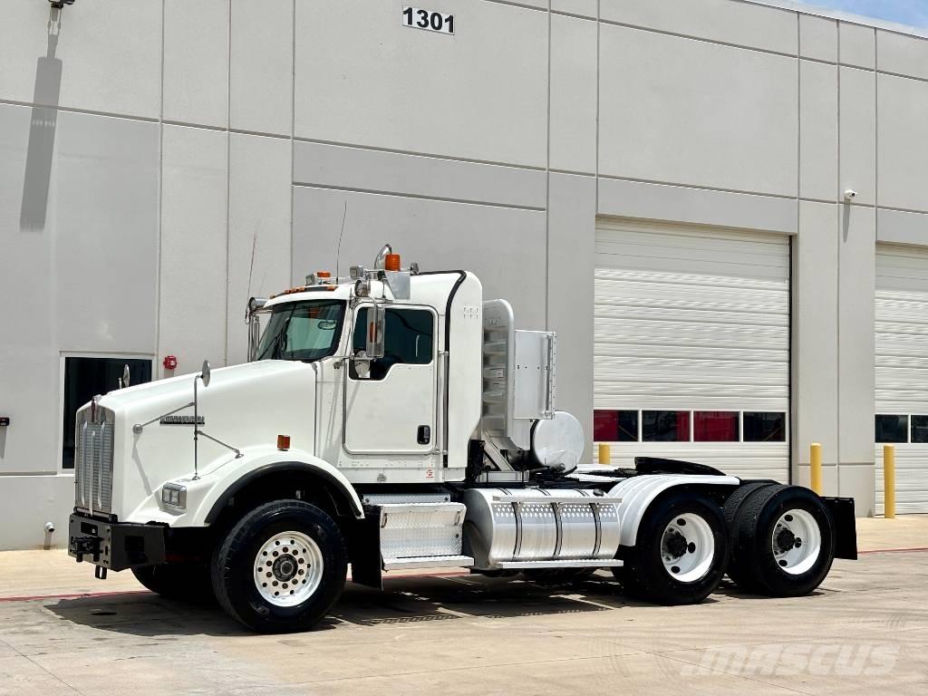 Kenworth T 800 Truck Tractor Units