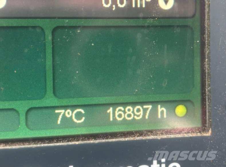 John Deere 1510 E Forwarders