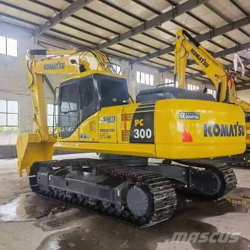 Komatsu PC300-7 Crawler excavators