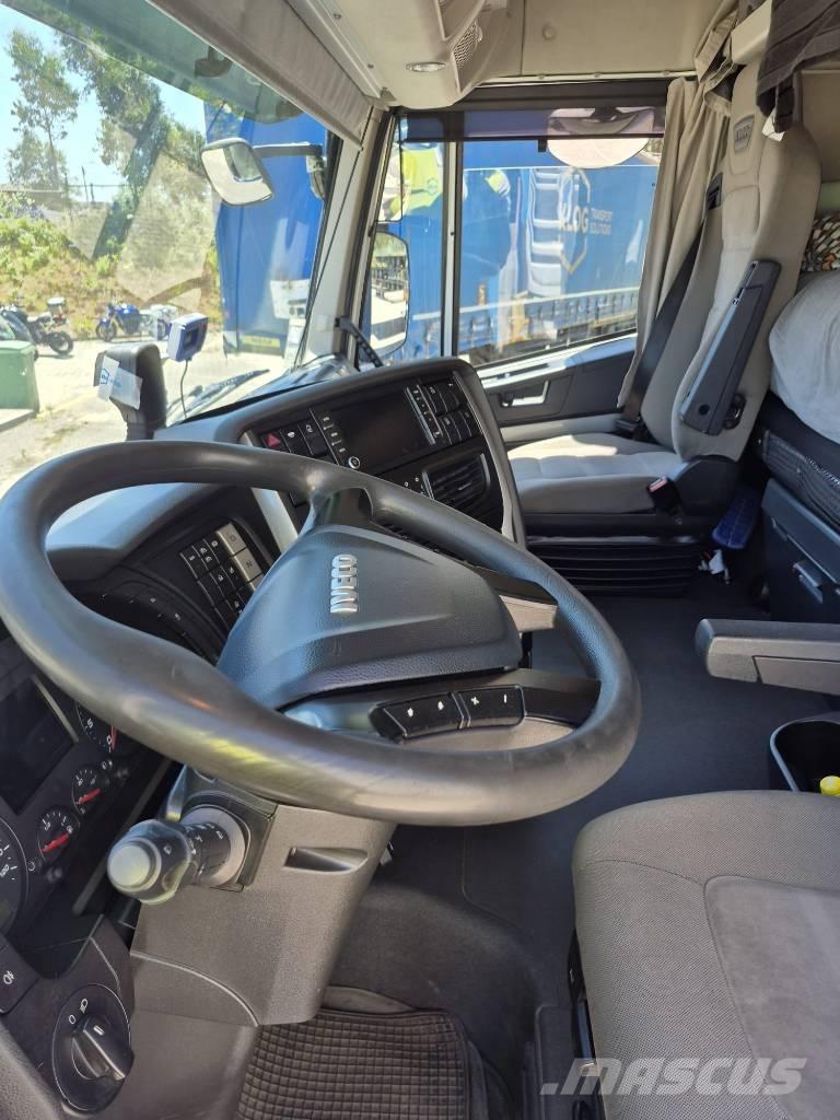Iveco Stralis 460 Truck Tractor Units