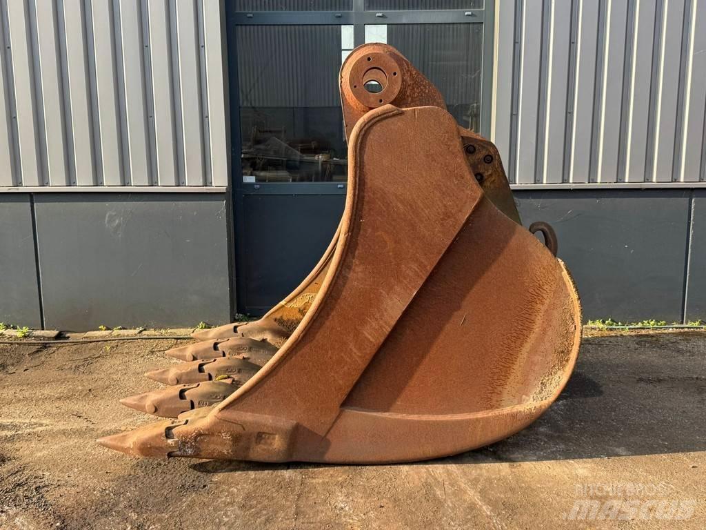  Onbekend HH8-1700 Buckets