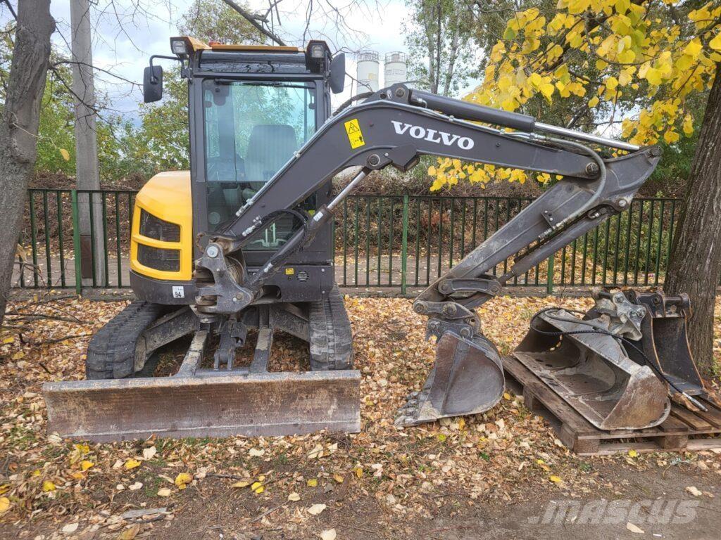 Volvo ECR35D Mini excavators < 7t