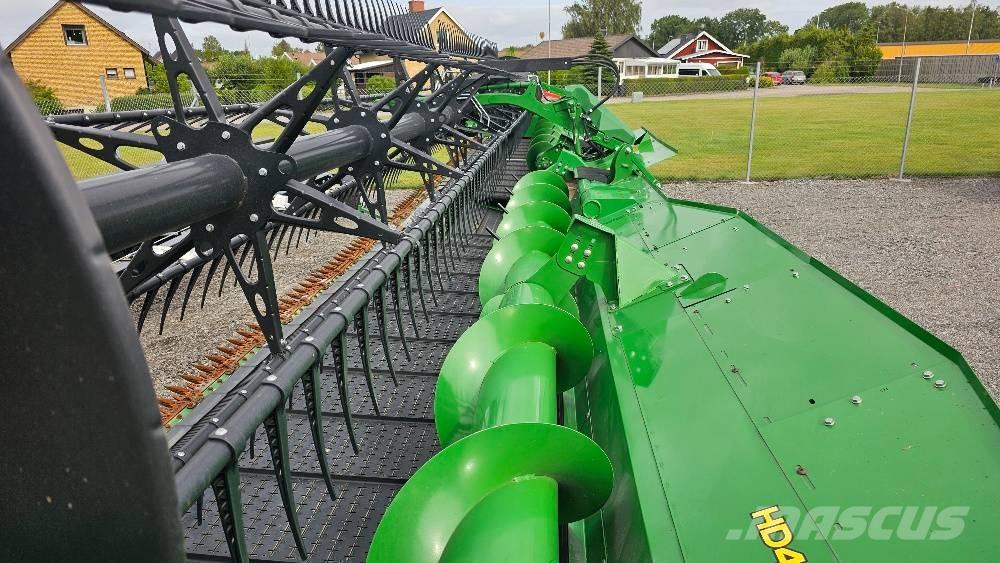John Deere X9 1100 Combine harvesters