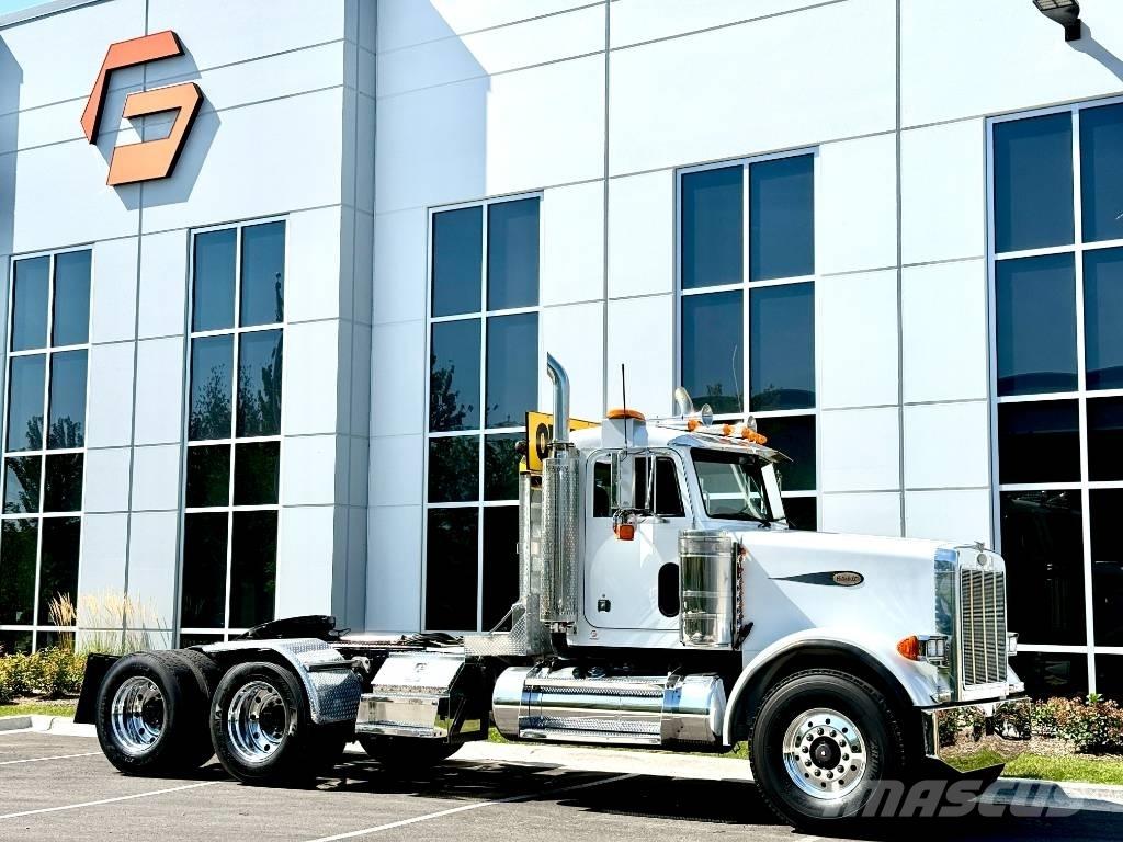 Peterbilt 378 Truck Tractor Units