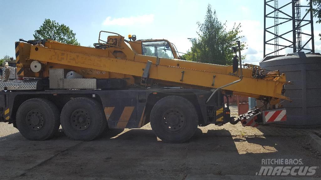 Demag AC 40-1 City All terrain cranes