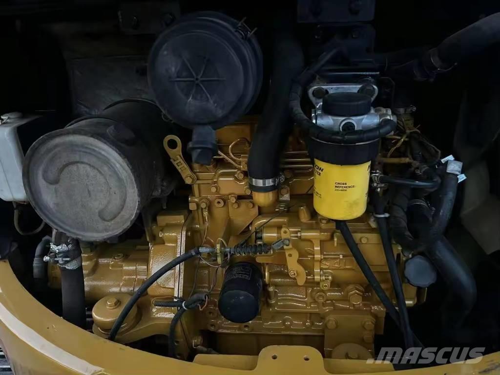 CAT 304 CR Mini excavators < 7t