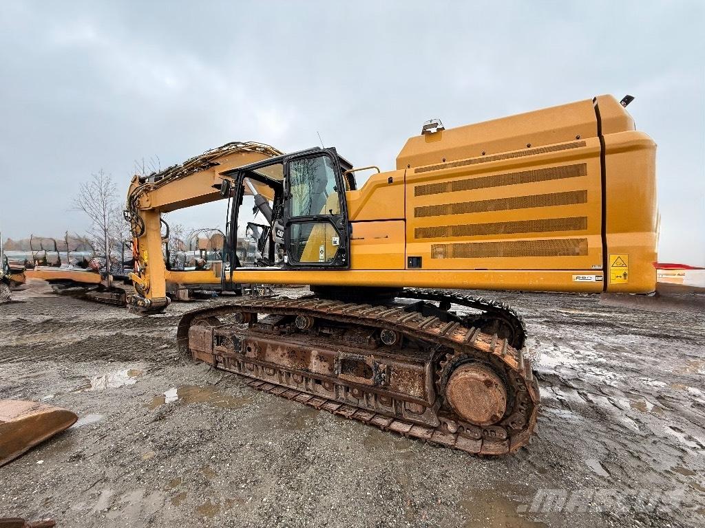 CAT 352 Crawler excavators