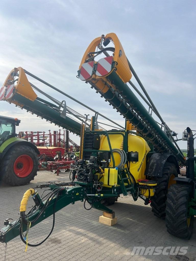 Danfoil ConCorde Trailed sprayers