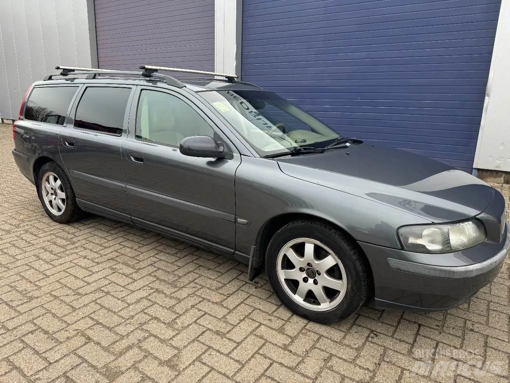 Volvo V70 V70 Cars