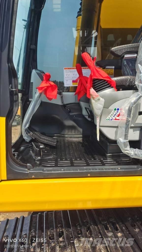 Komatsu PC 220 Mini excavators < 7t