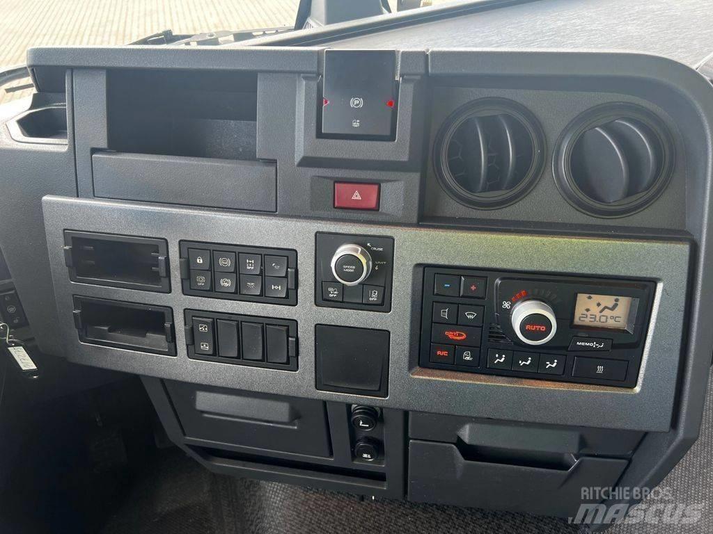 Renault T480 Truck Tractor Units