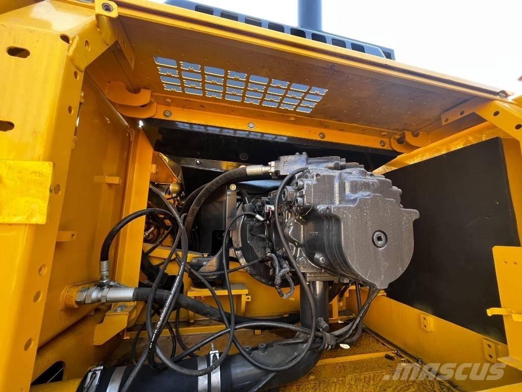 Komatsu PC 450 Crawler excavators