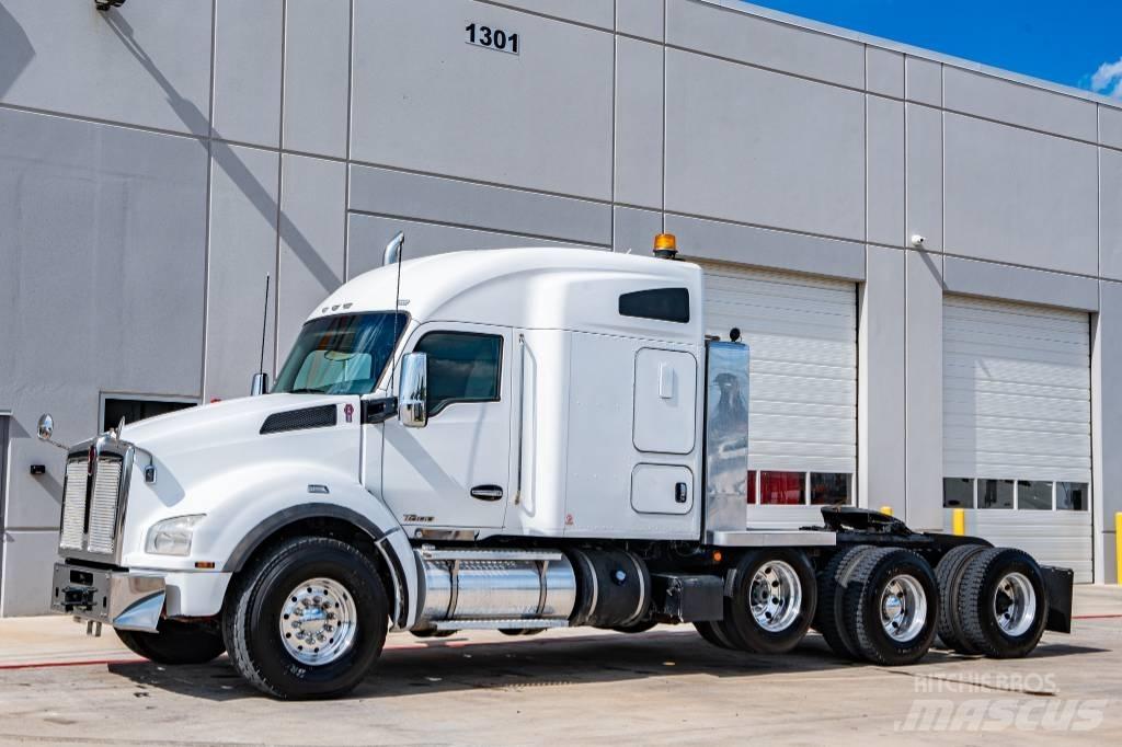 Kenworth T 880 Truck Tractor Units