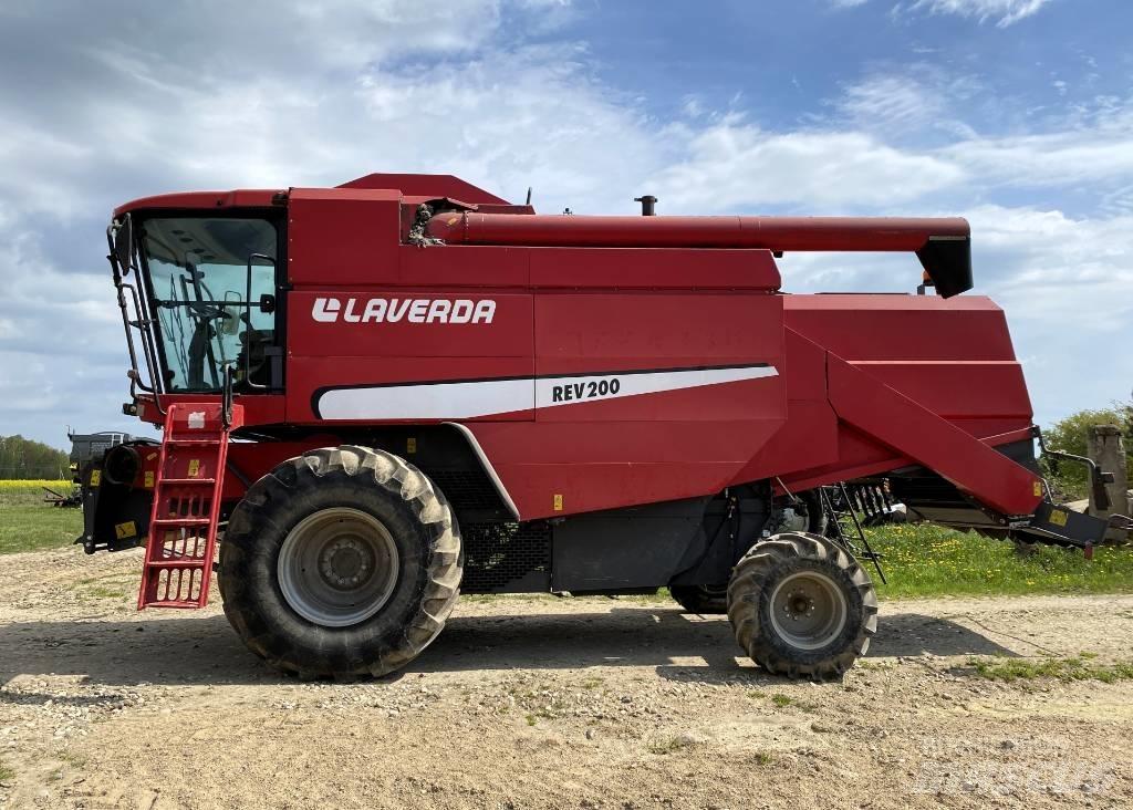 Laverda REW 200 Combine harvesters