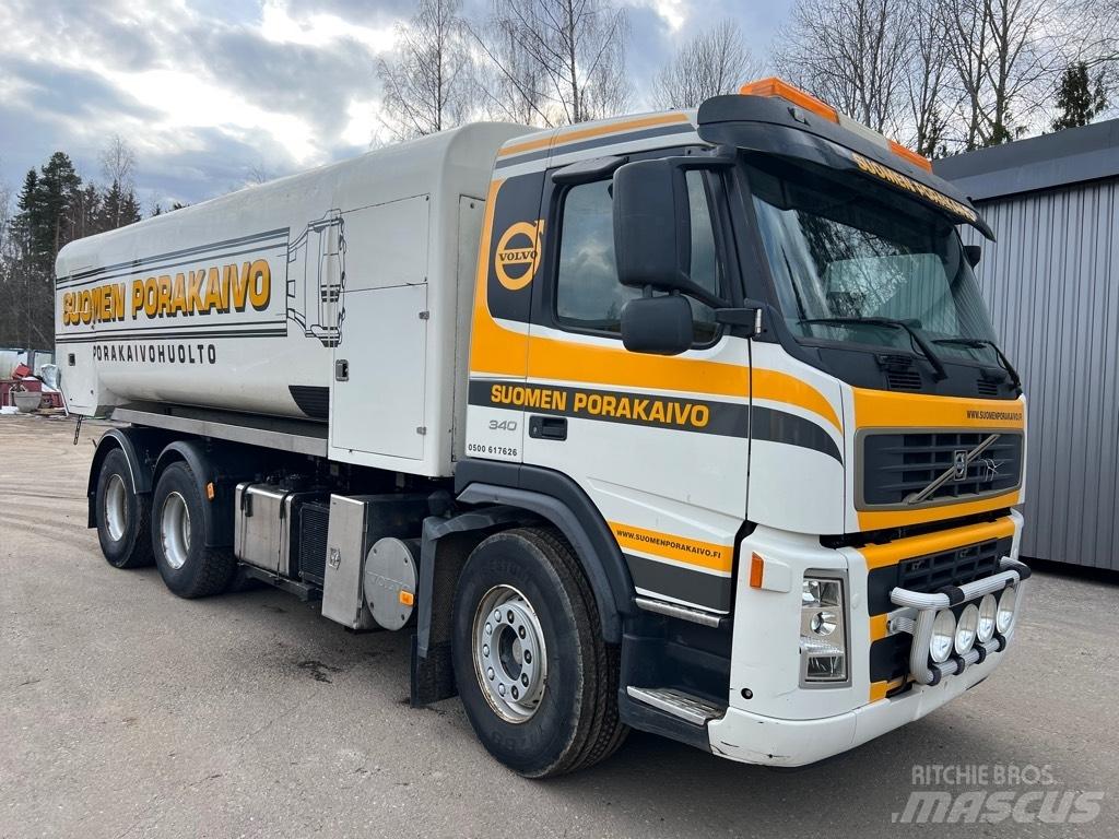 Volvo FM9 Sewage disposal Trucks