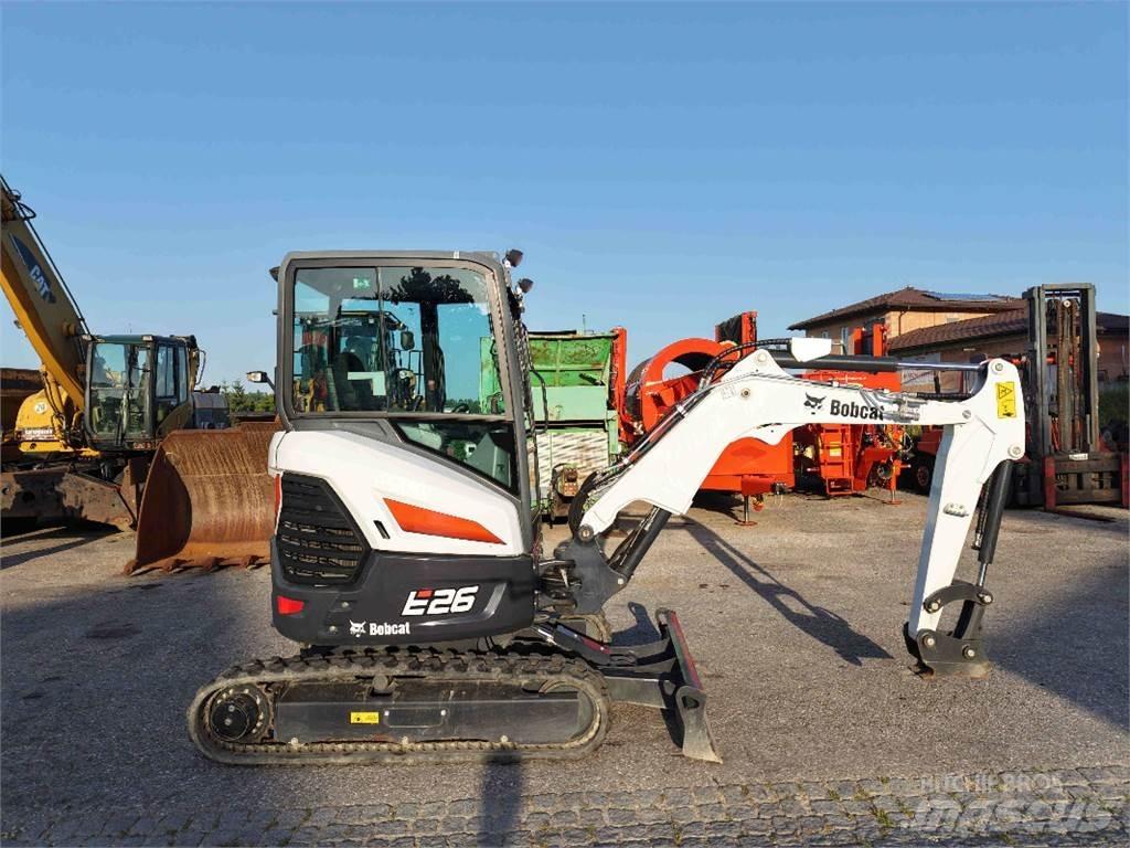 Bobcat E26 Mini excavators < 7t